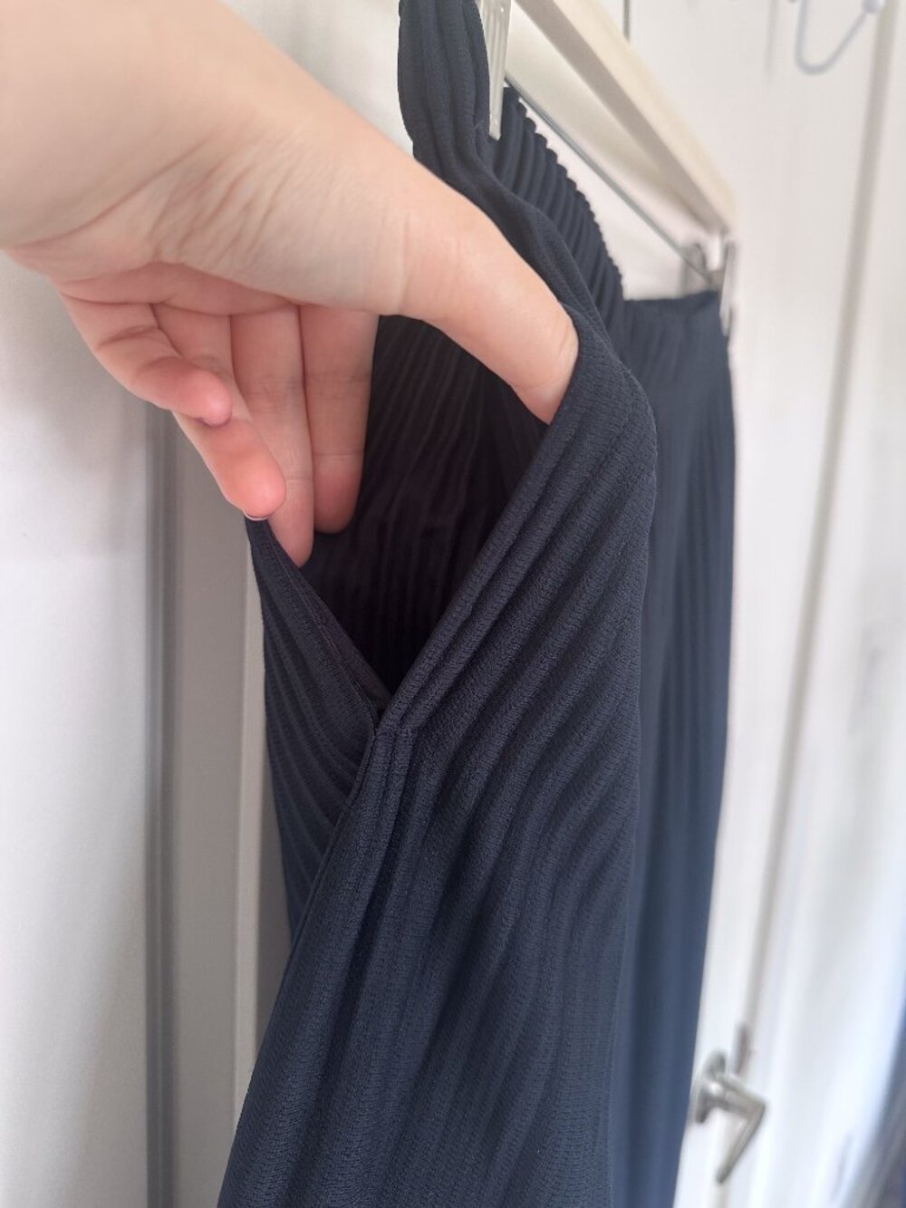 HOMME PLISSÉ ISSEY MIYAKE Pleated Tapered Trousers in Navy | Size:1 - Picture 7 of 11